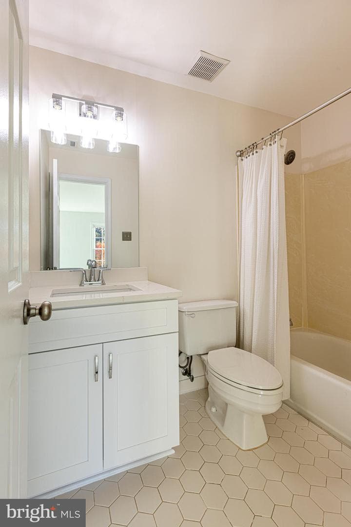 9705 Rambling Ridge Court photo 46