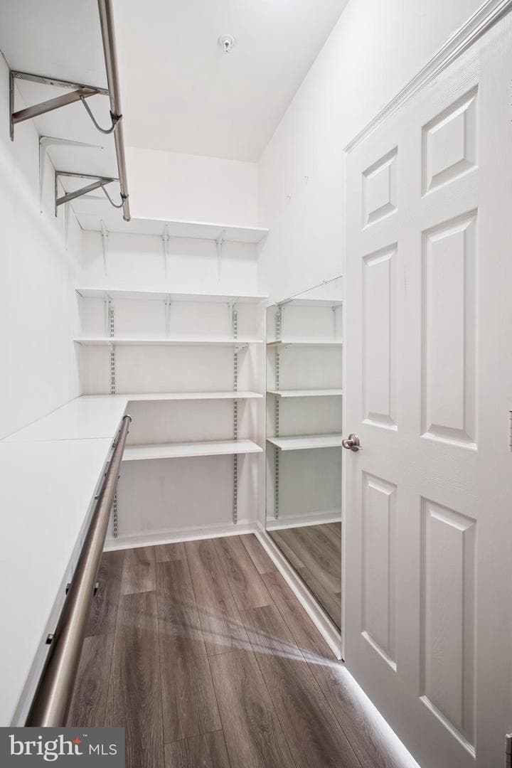 2111 Highcourt Lane #302 photo 35