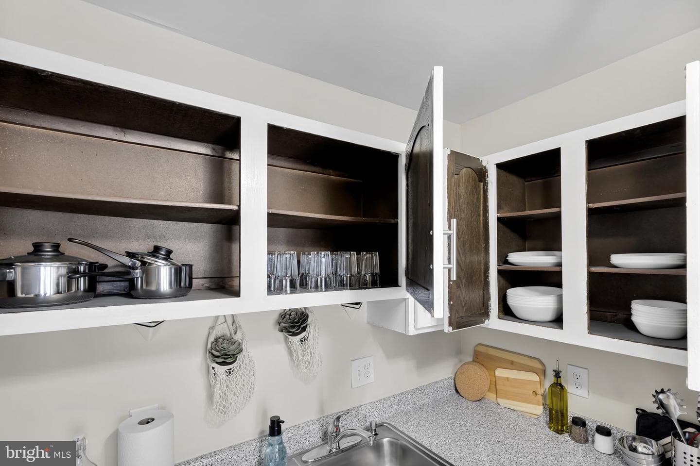 8608 Village Square #15/8608 photo 15