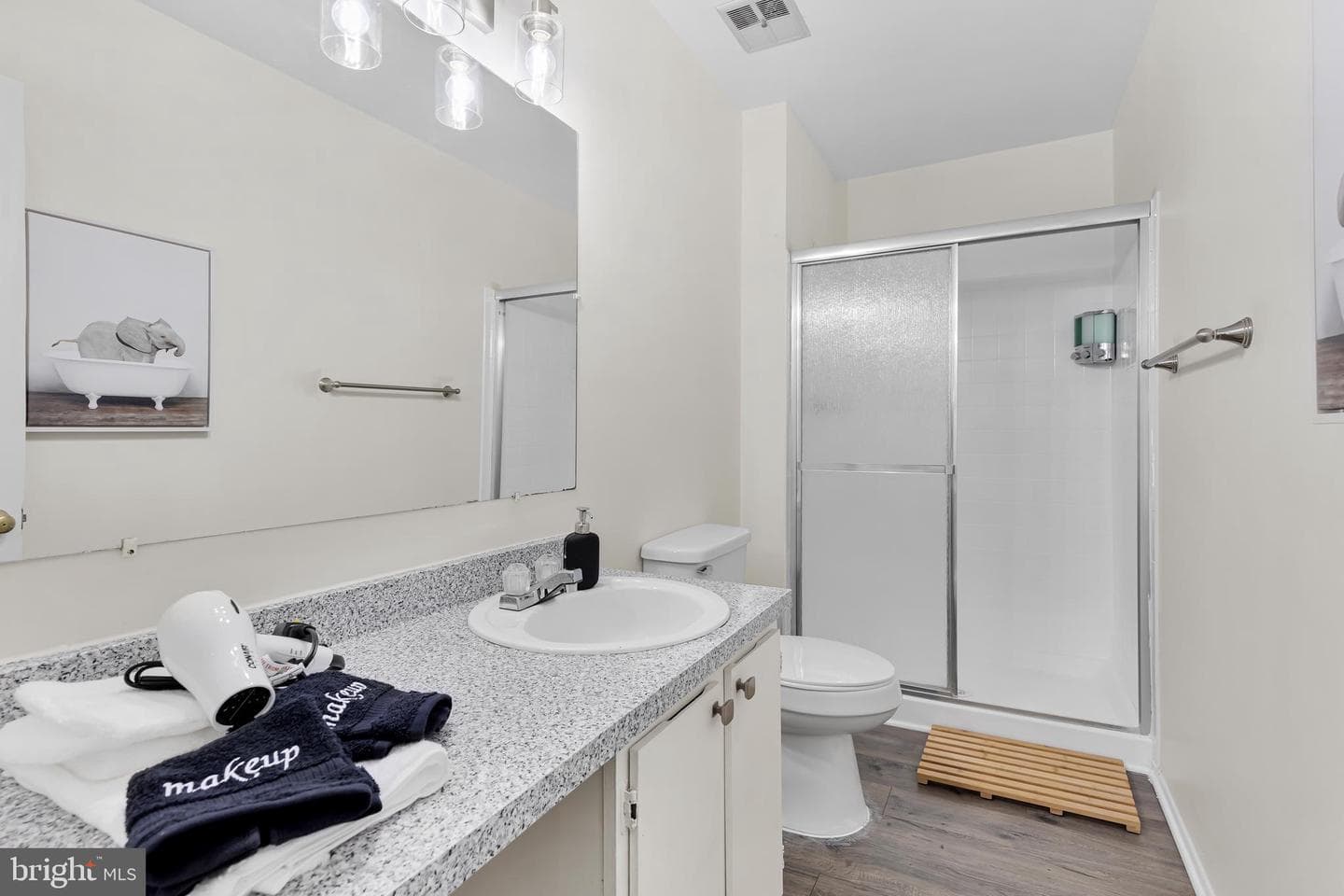 8608 Village Square #15/8608 photo 31