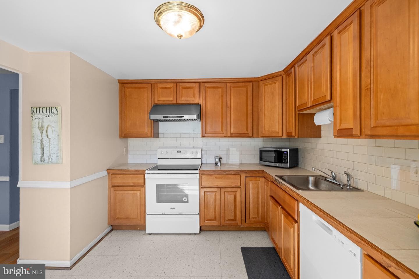 3123 Pebble Hill Lane photo 13