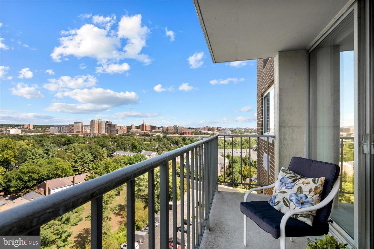 2059 Huntington Avenue #1414 photo 9