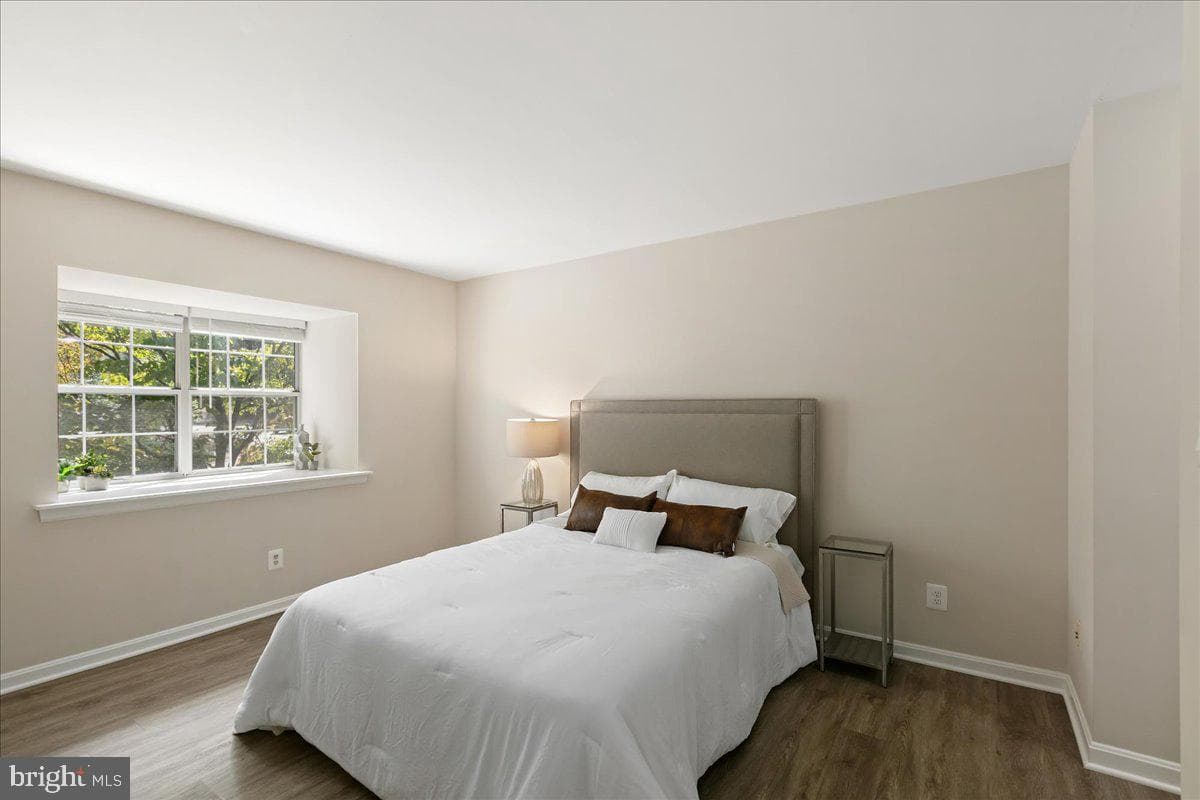 5924 Cove Landing Road #301 photo 18