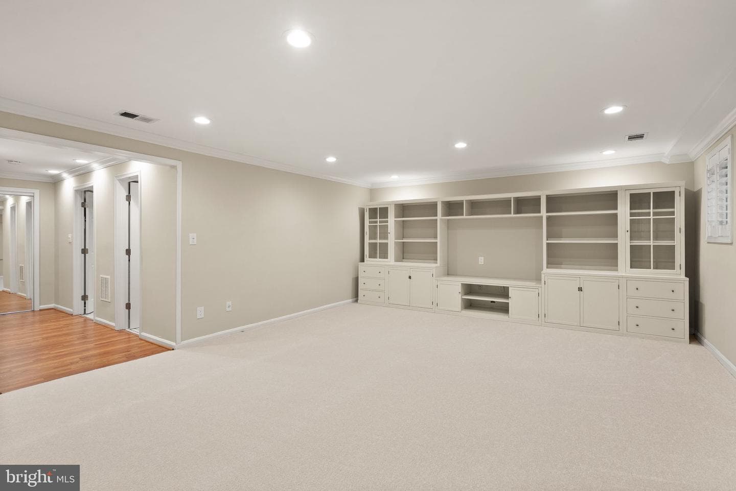 8437 Forrester Boulevard photo 38