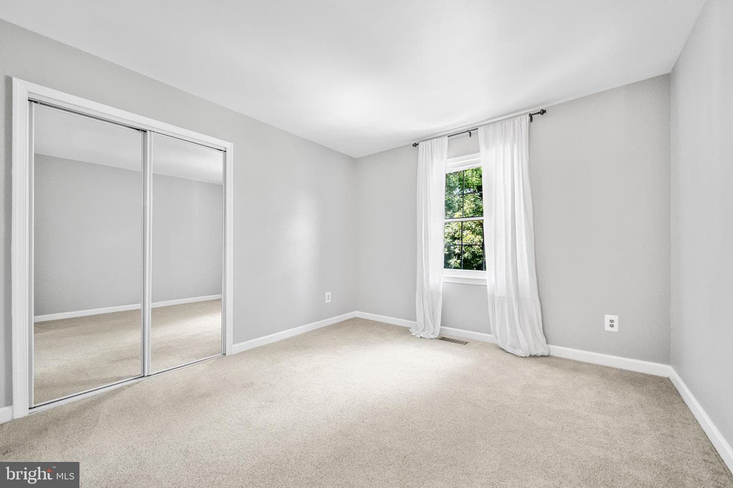 6616 Rockland Drive photo 36