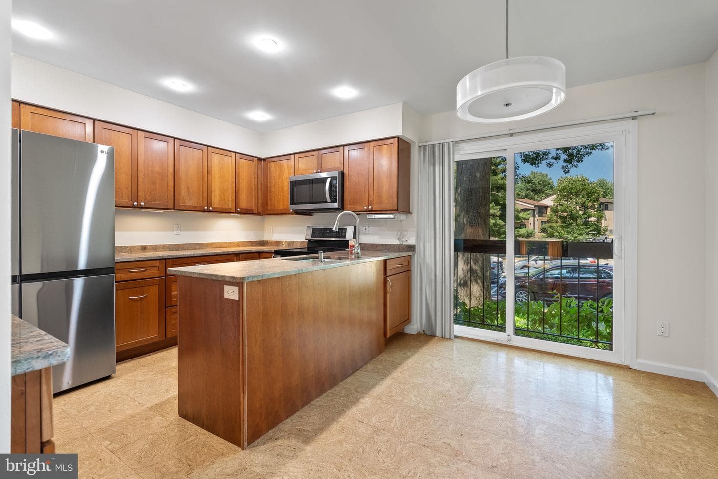 3187 Readsborough Court photo 14