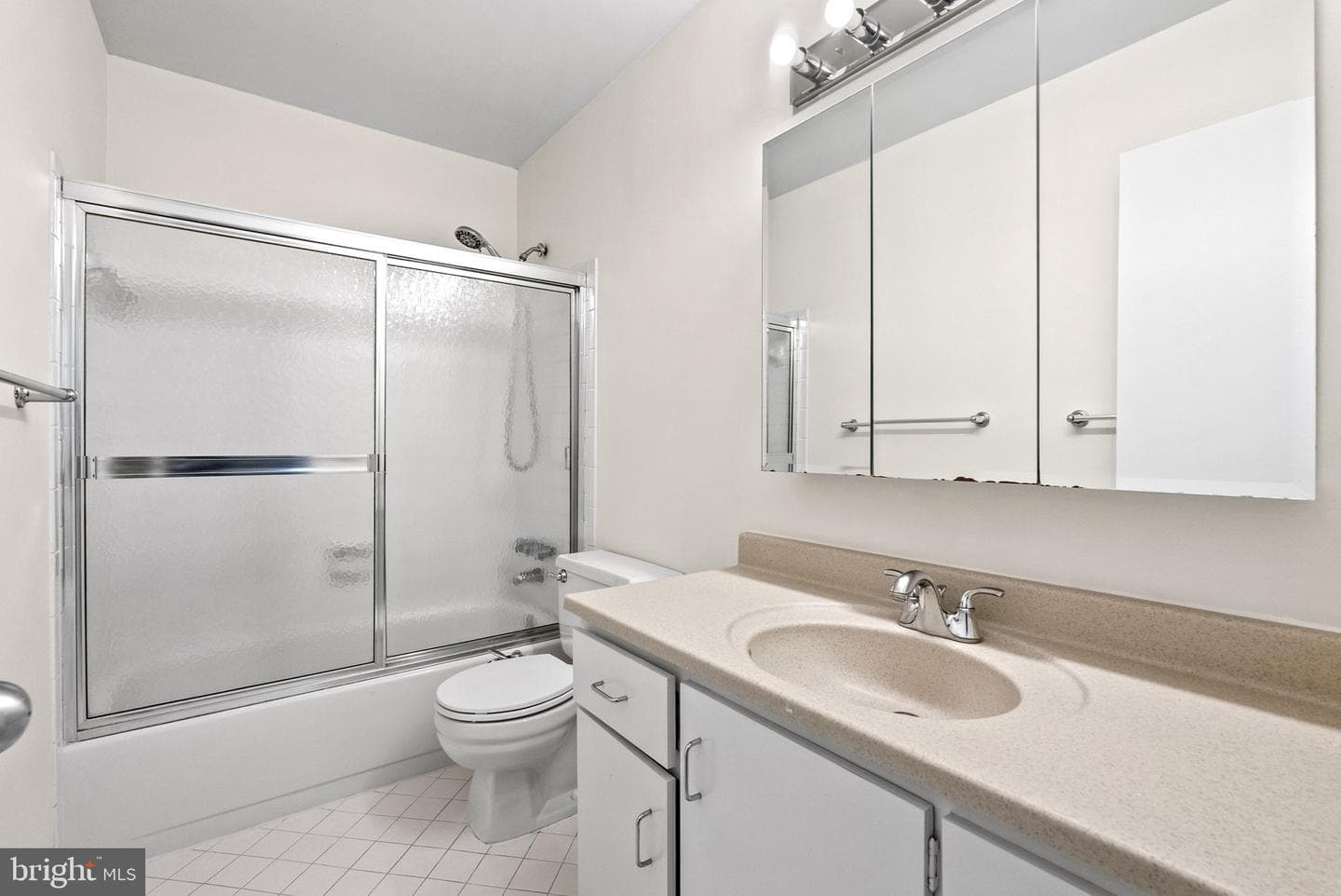 3187 Readsborough Court photo 25