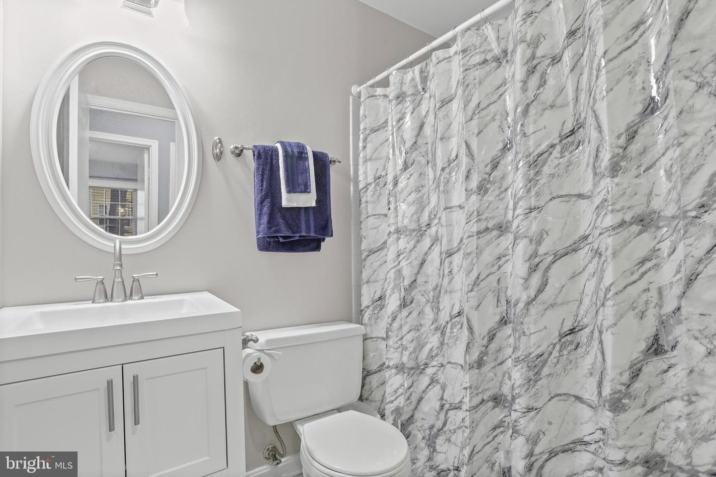 4906 McFarland Drive photo 5