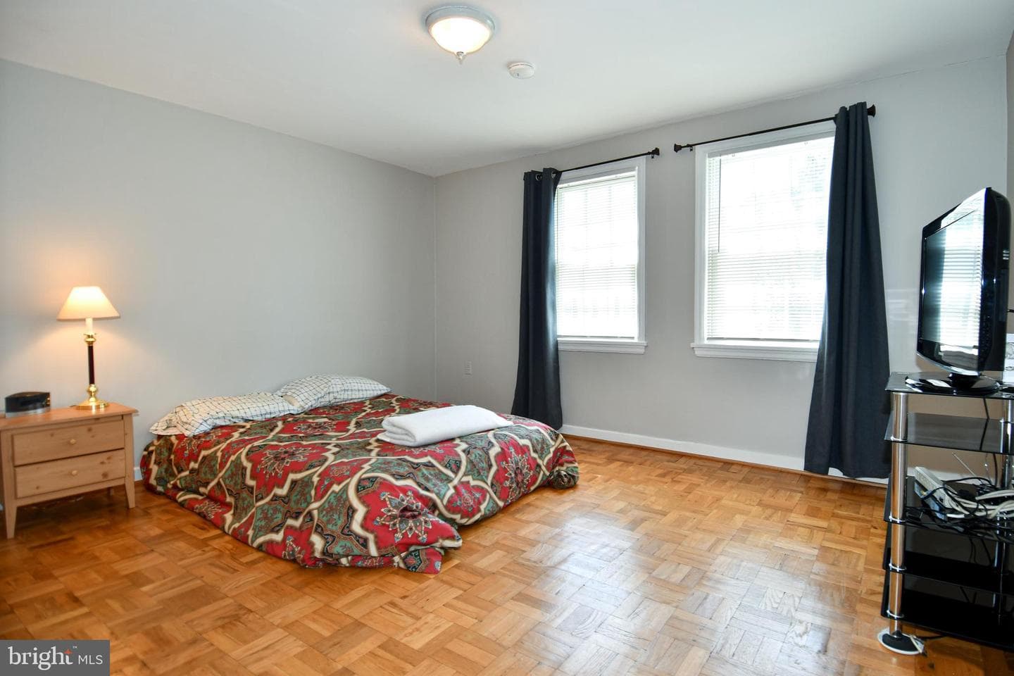6608 Potomac Avenue #b2 photo 12