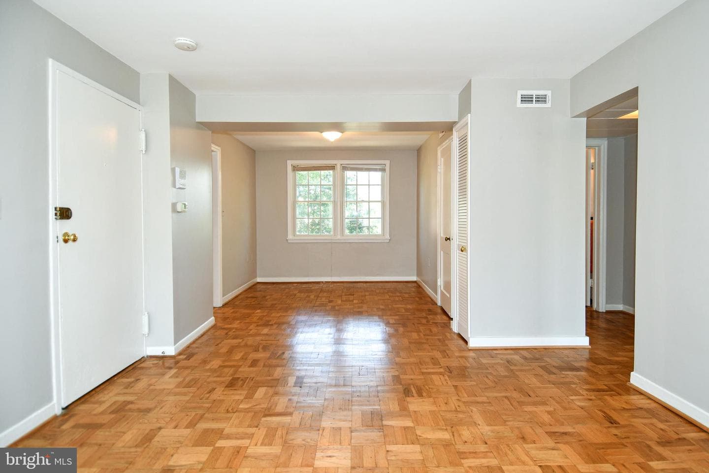 6608 Potomac Avenue #b2 photo 4