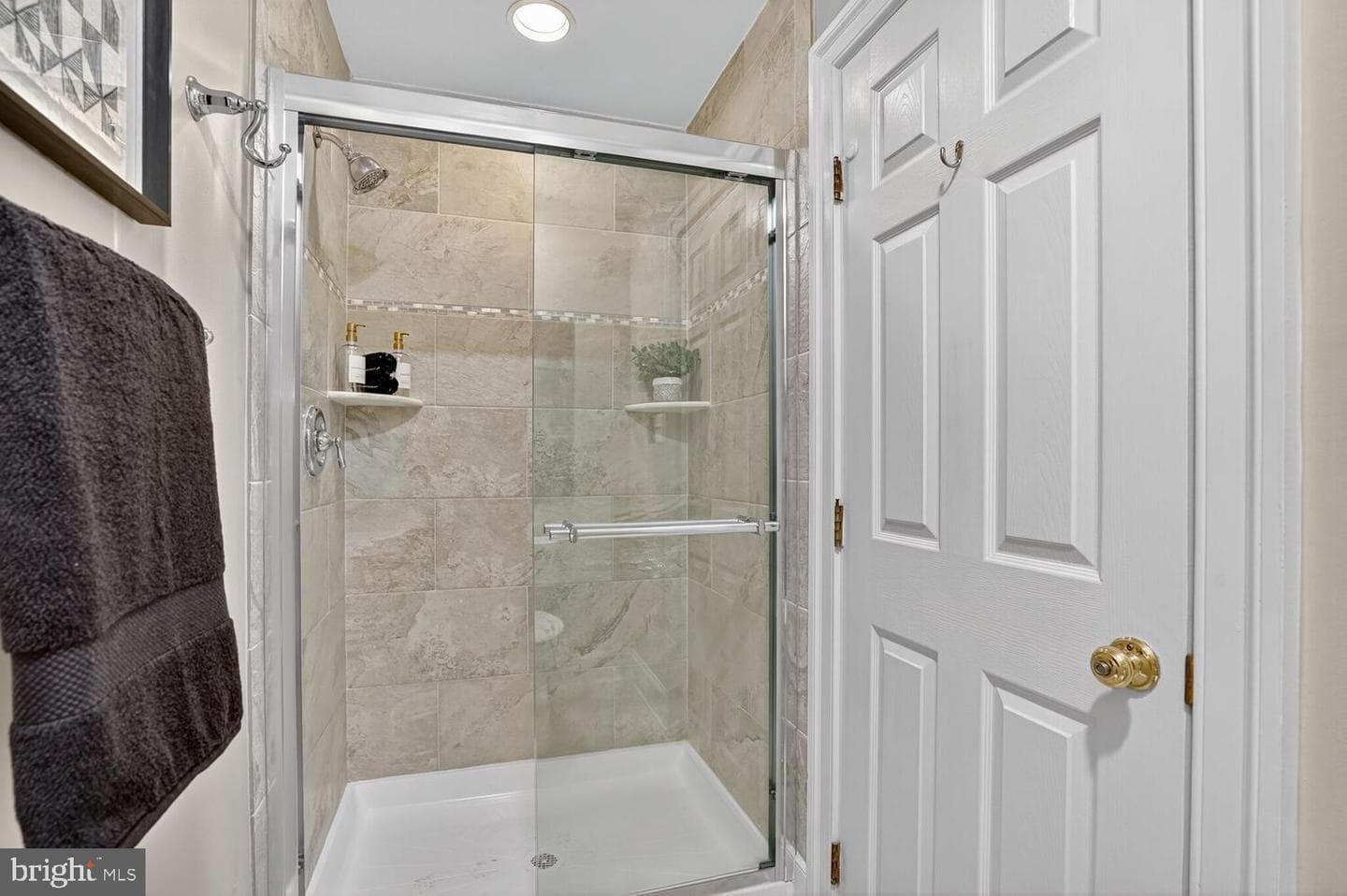 2053 Mayfair McLean Court photo 24