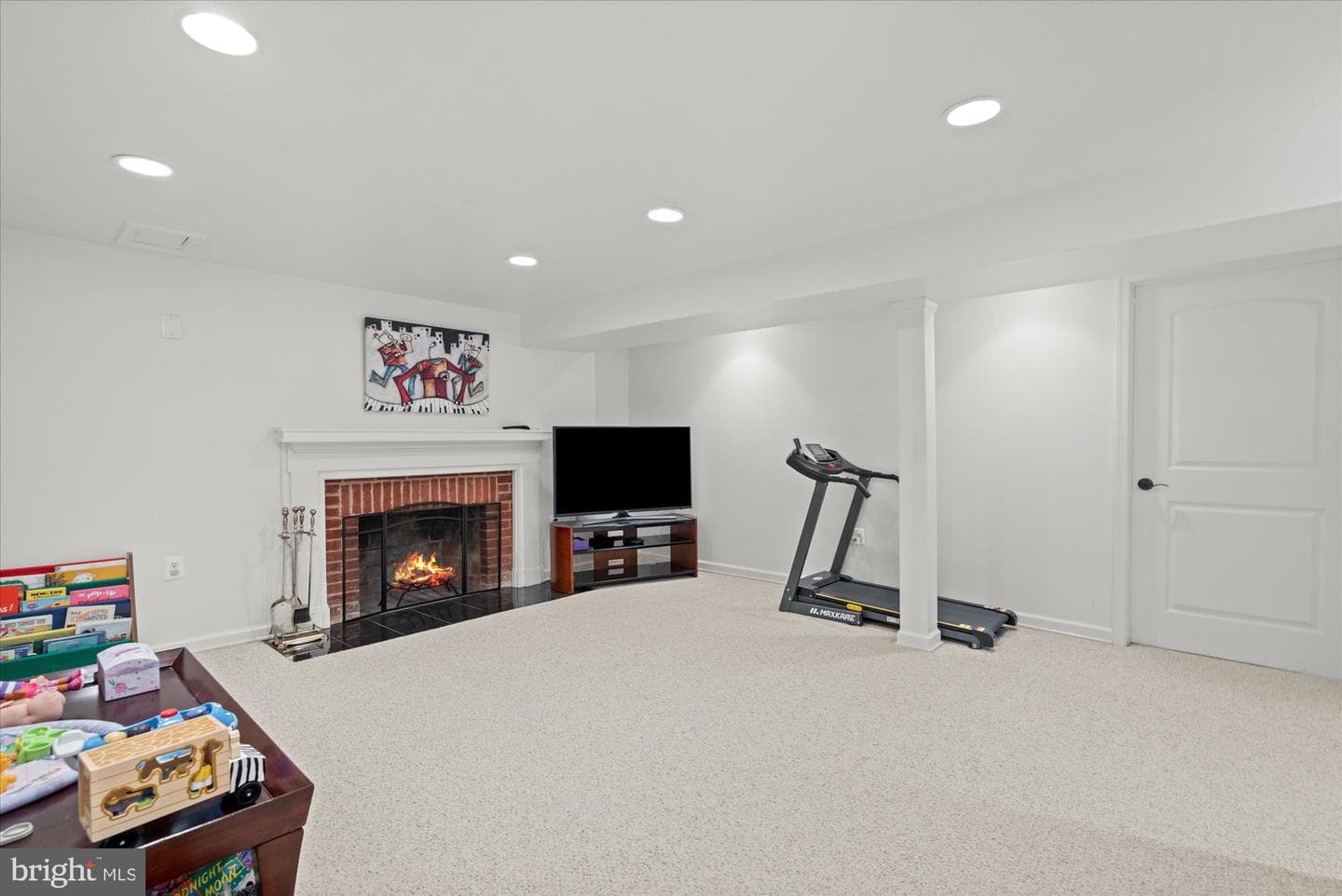 1104 Lyndale Drive photo 46
