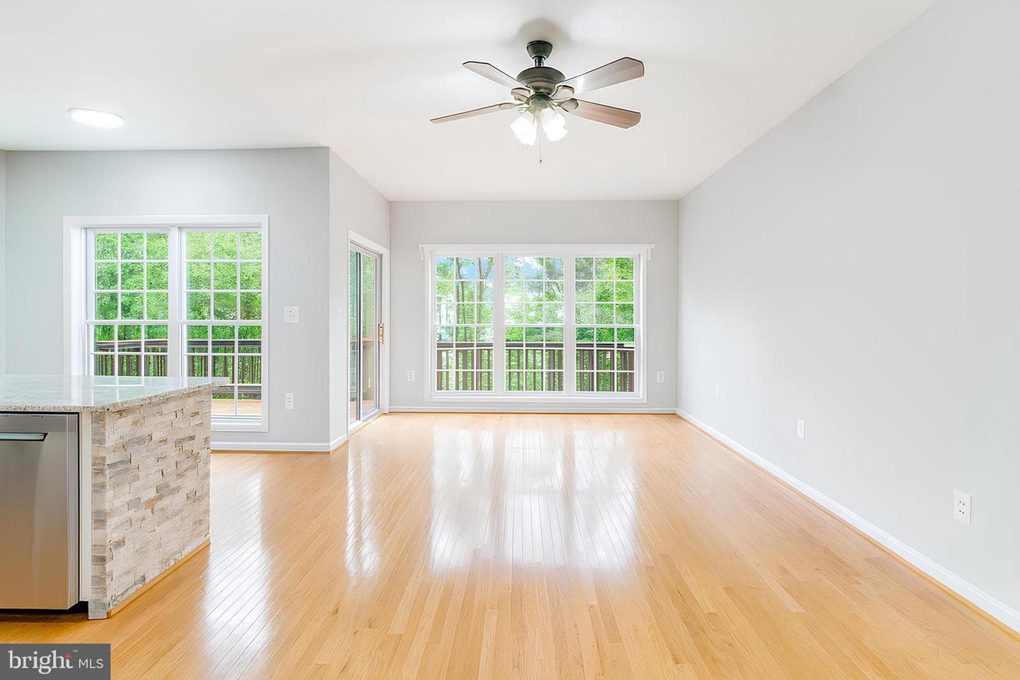 13584 Cedar Run Lane photo 2