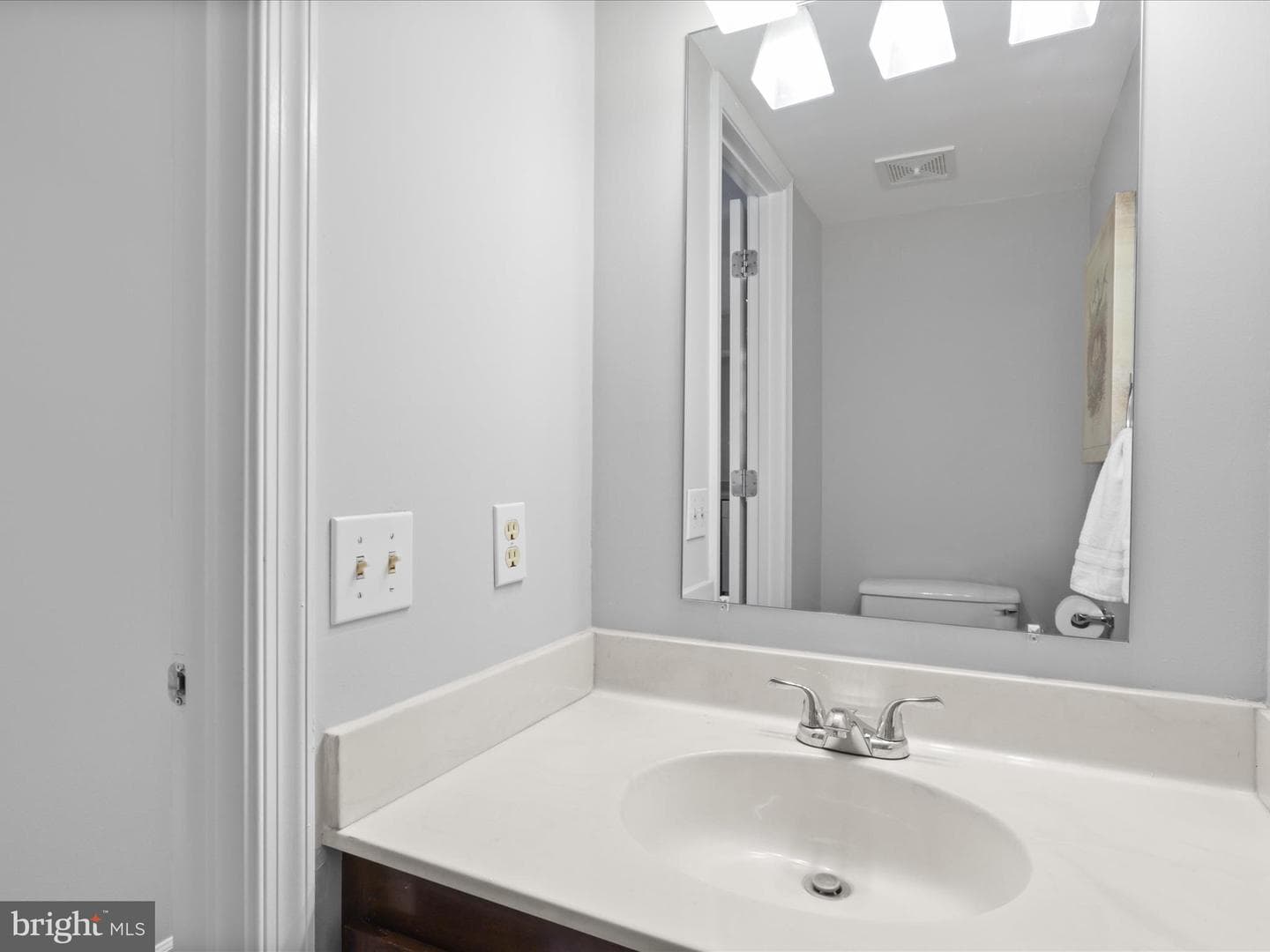 3256 Tayloe Court photo 9