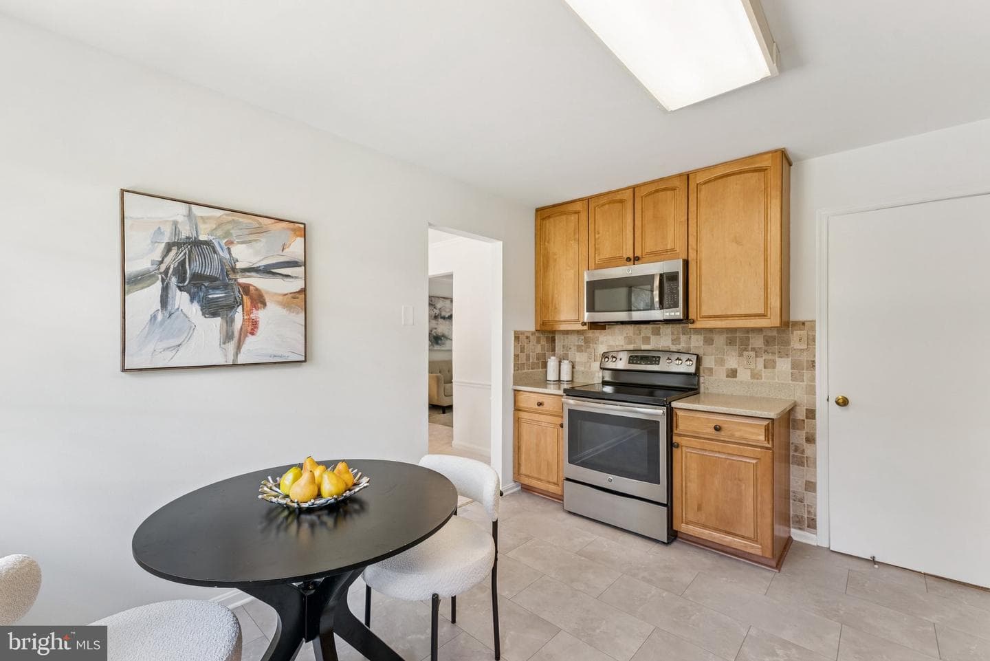 7633 Chancellor Way photo 13