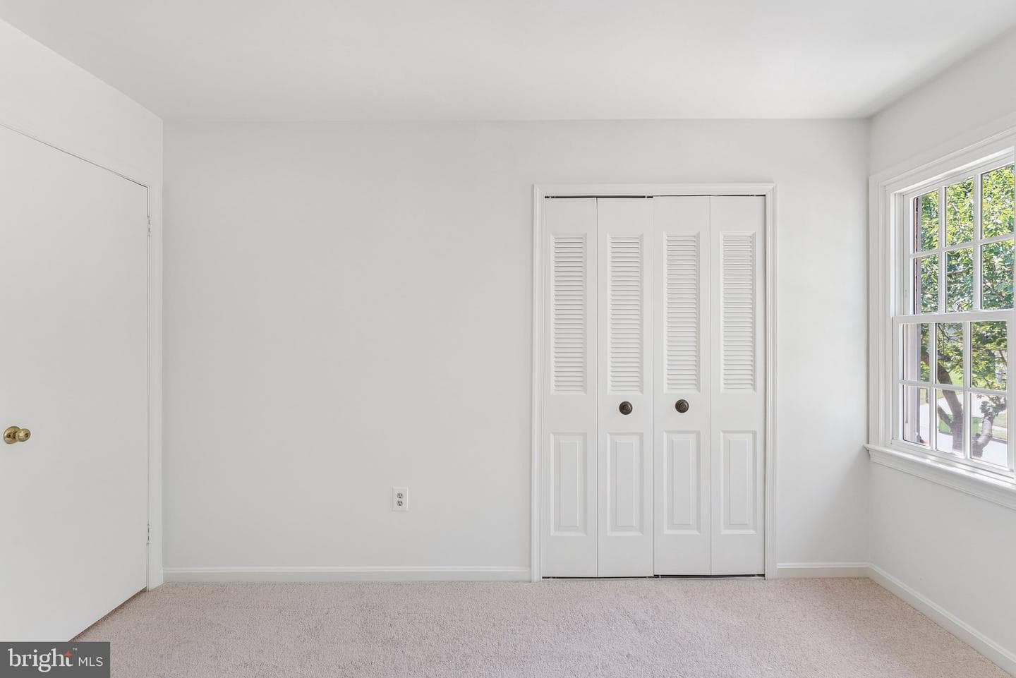 7633 Chancellor Way photo 24