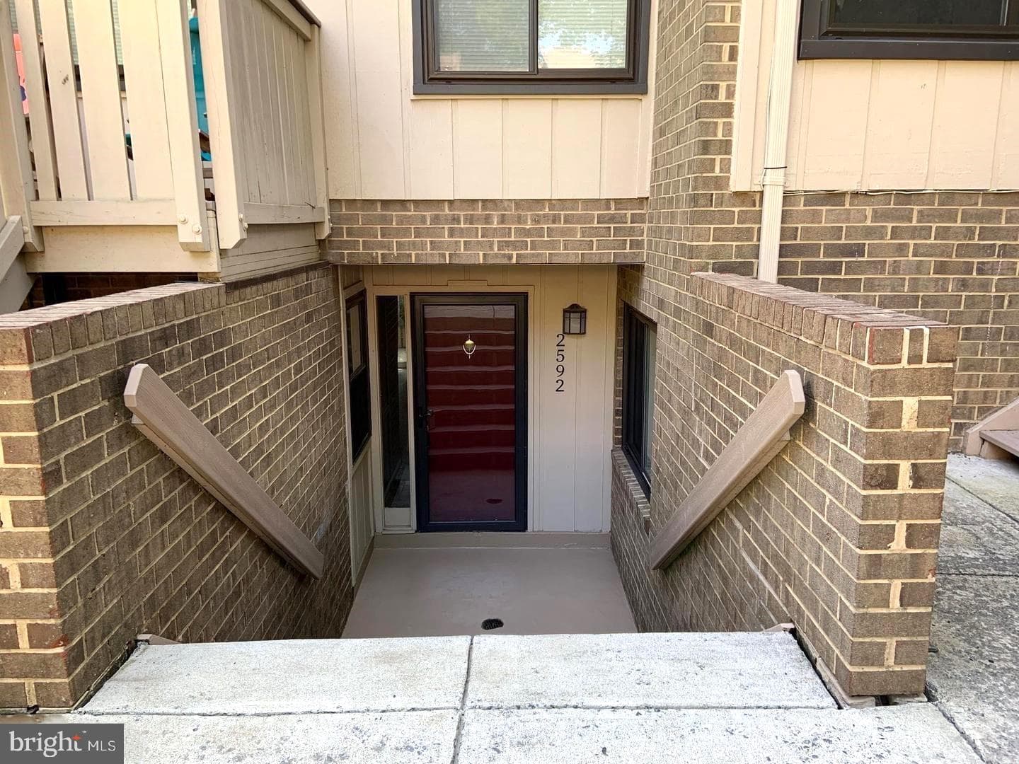 2592 Glengyle Drive #116 photo 2