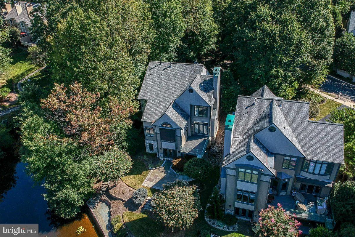 1460 Waterfront Road photo 5