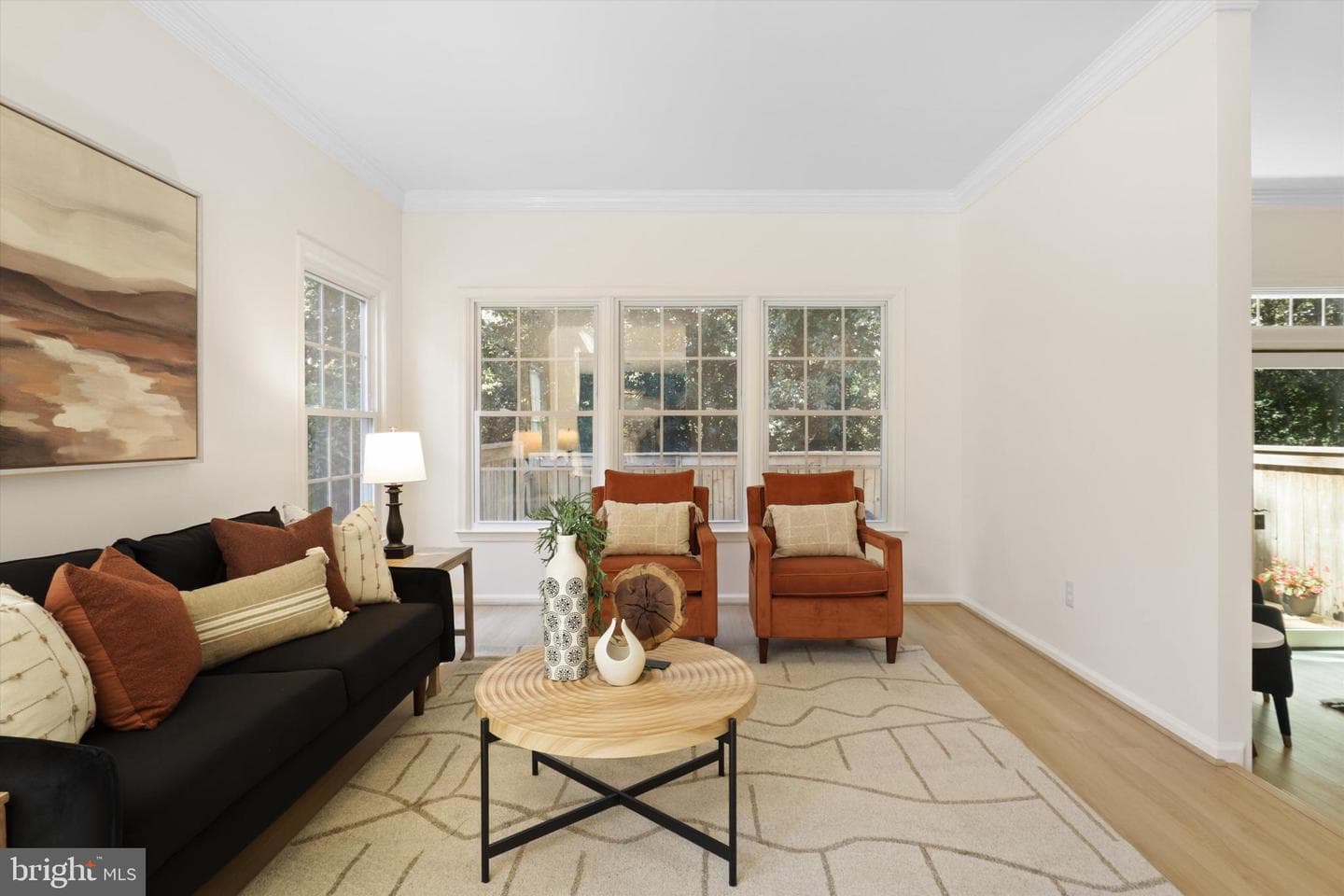 1270 Woodbrook Court photo 9