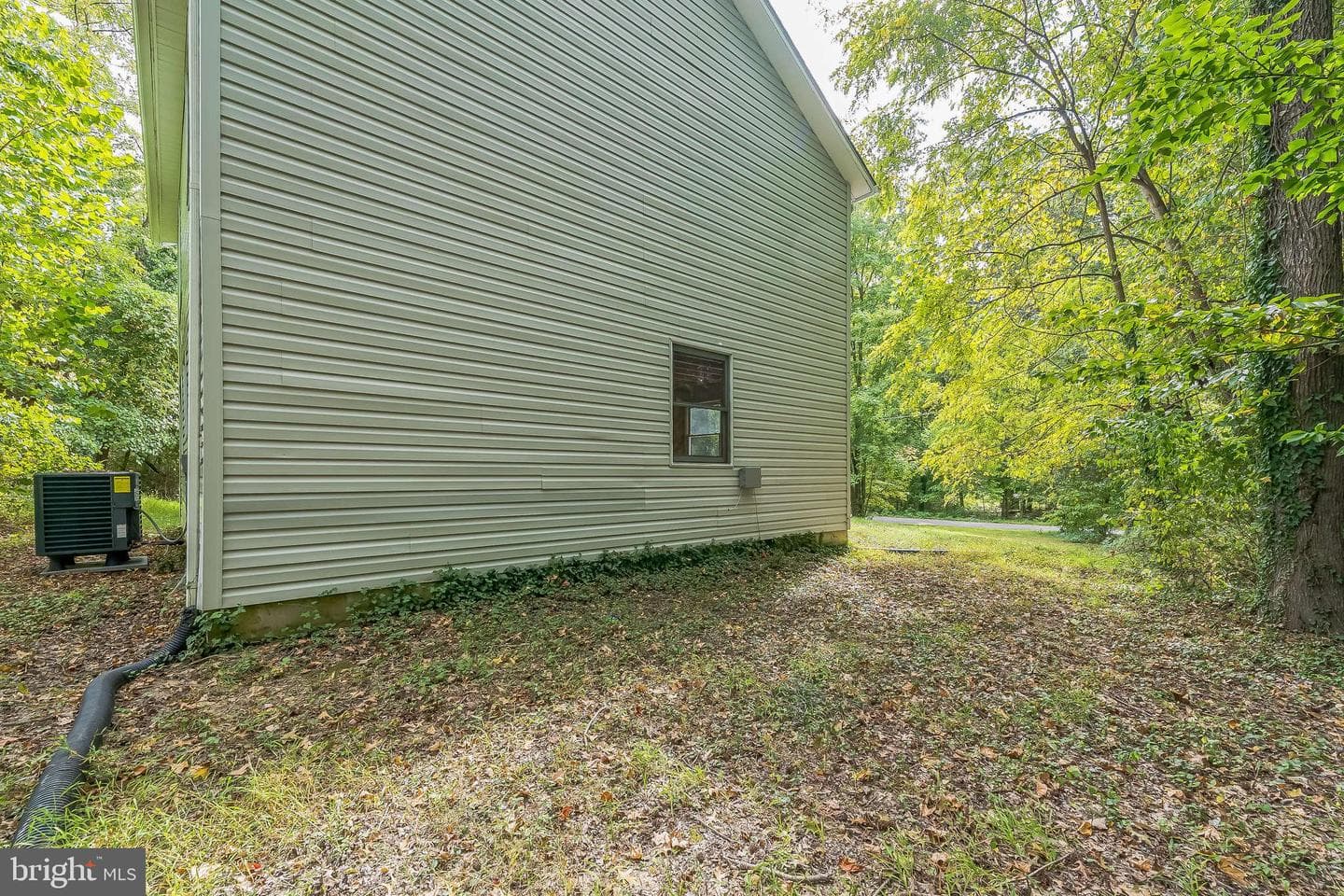 8118 Stacey Road photo 11