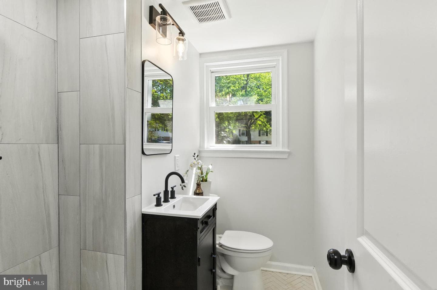 8602 Cushman Place photo 34