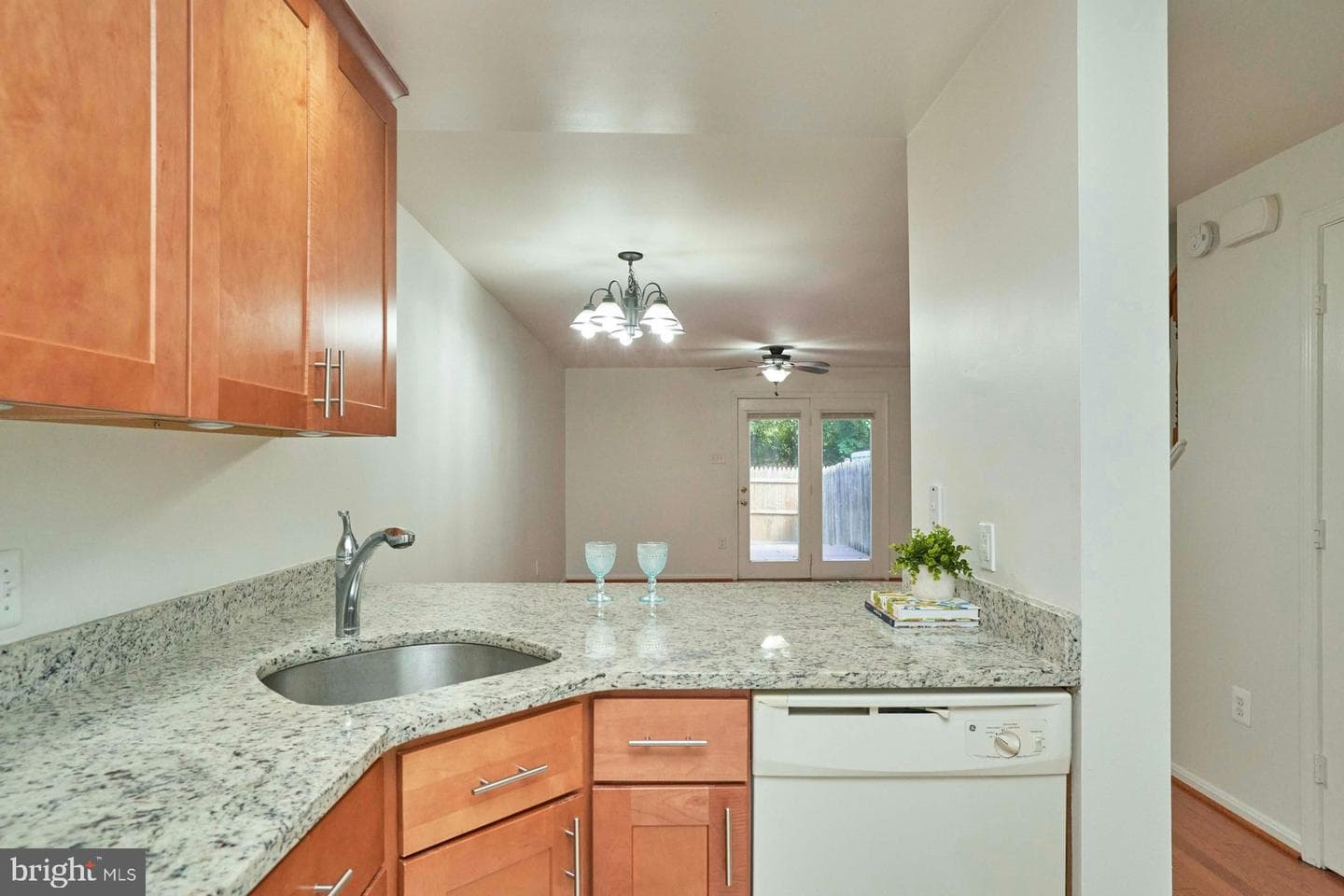 7616 Wood Mist Lane photo 9