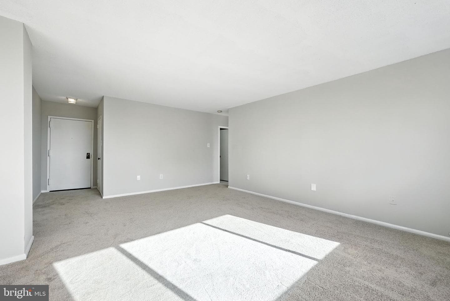 2059 Huntington Avenue #503 photo 11