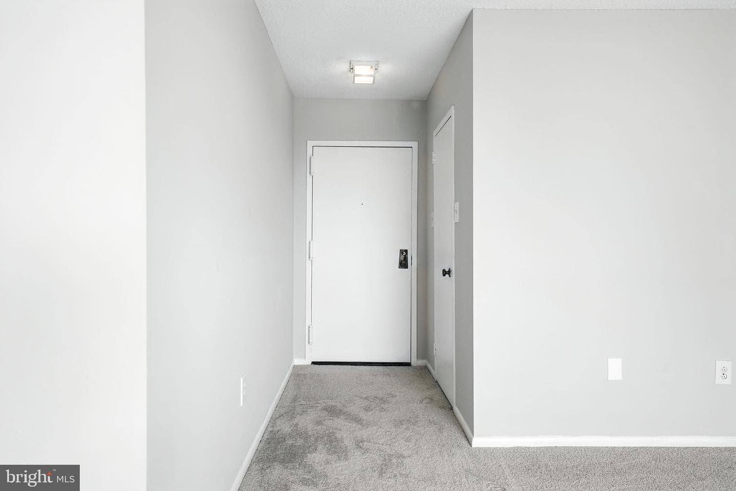 2059 Huntington Avenue #503 photo 21