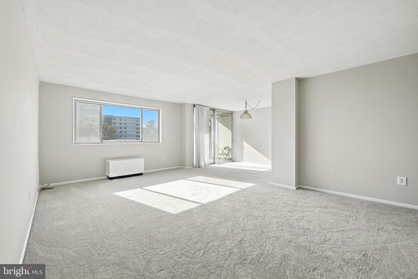 2059 Huntington Avenue #503 photo 3