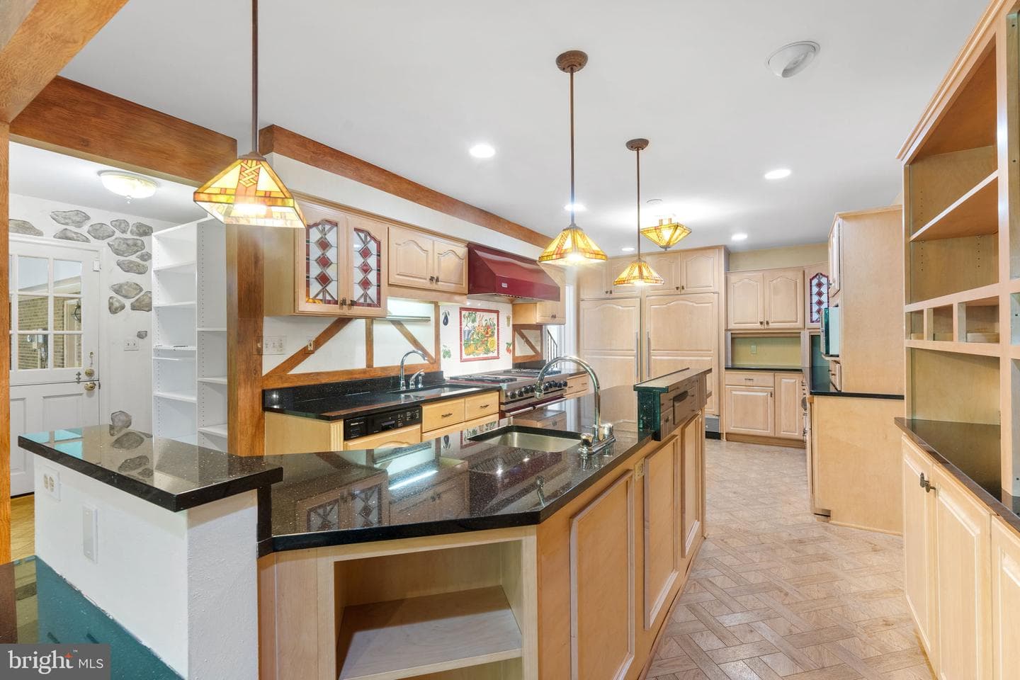 1560 Forest Villa Lane photo 16