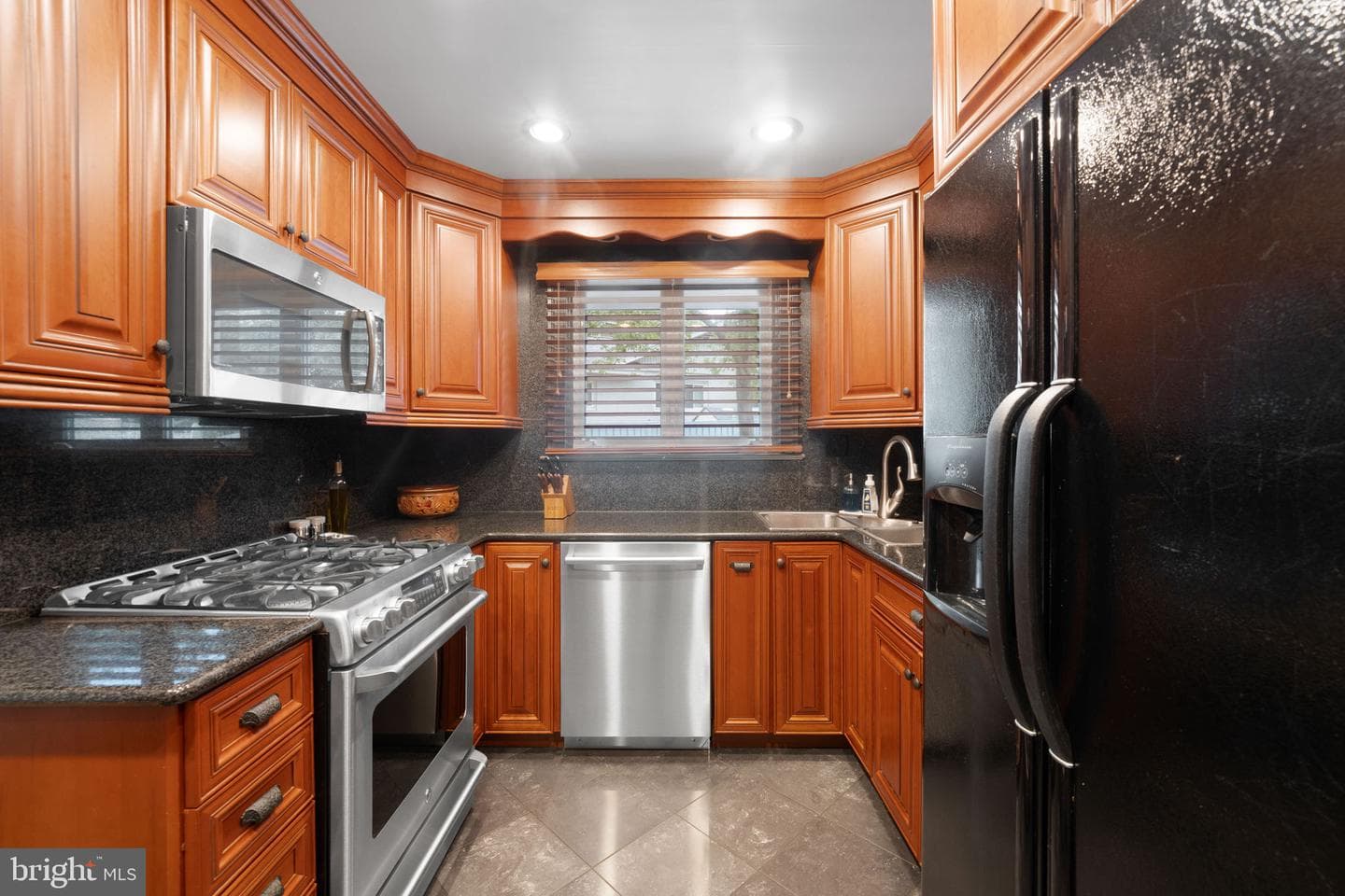 1211 Wake Forest Drive photo 10