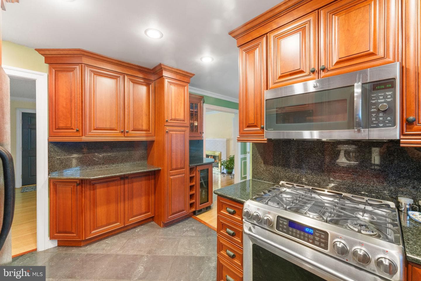 1211 Wake Forest Drive photo 12
