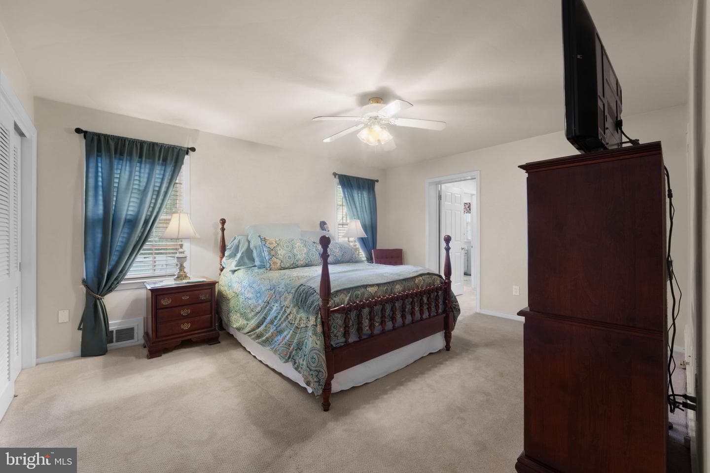 1211 Wake Forest Drive photo 16