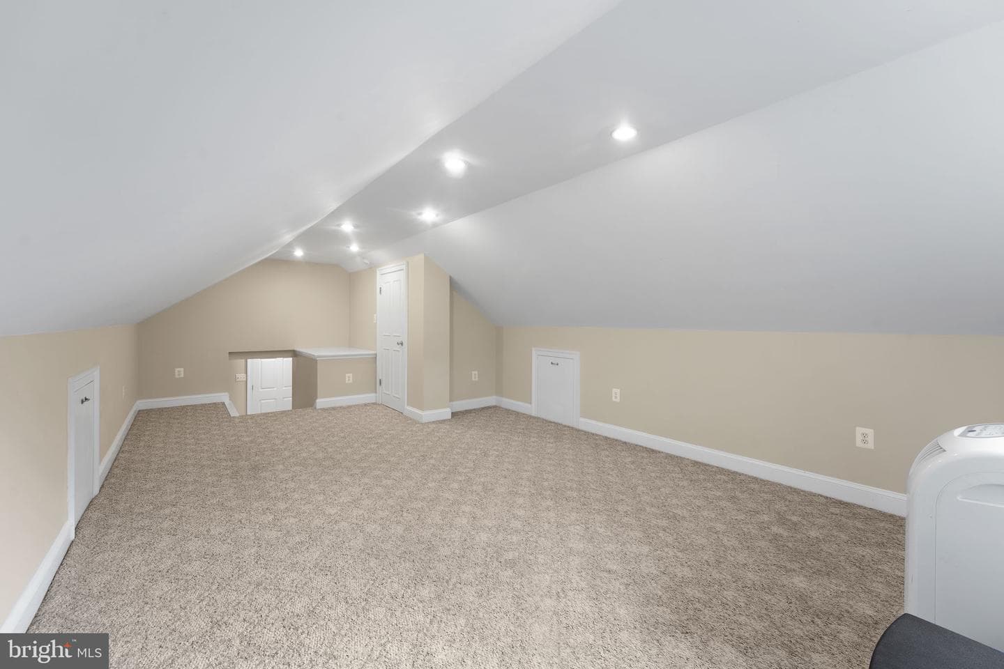 1211 Wake Forest Drive photo 28