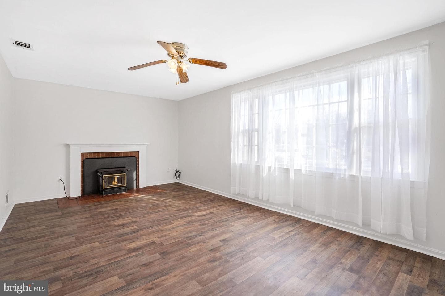 6710 Red Jacket Road photo 2