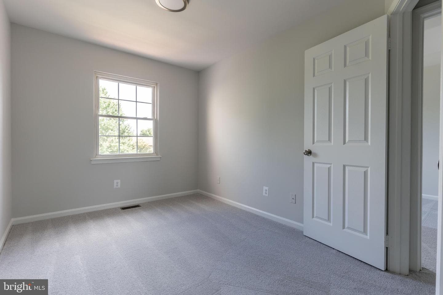 5505 Woodlawn Manor Court photo 18