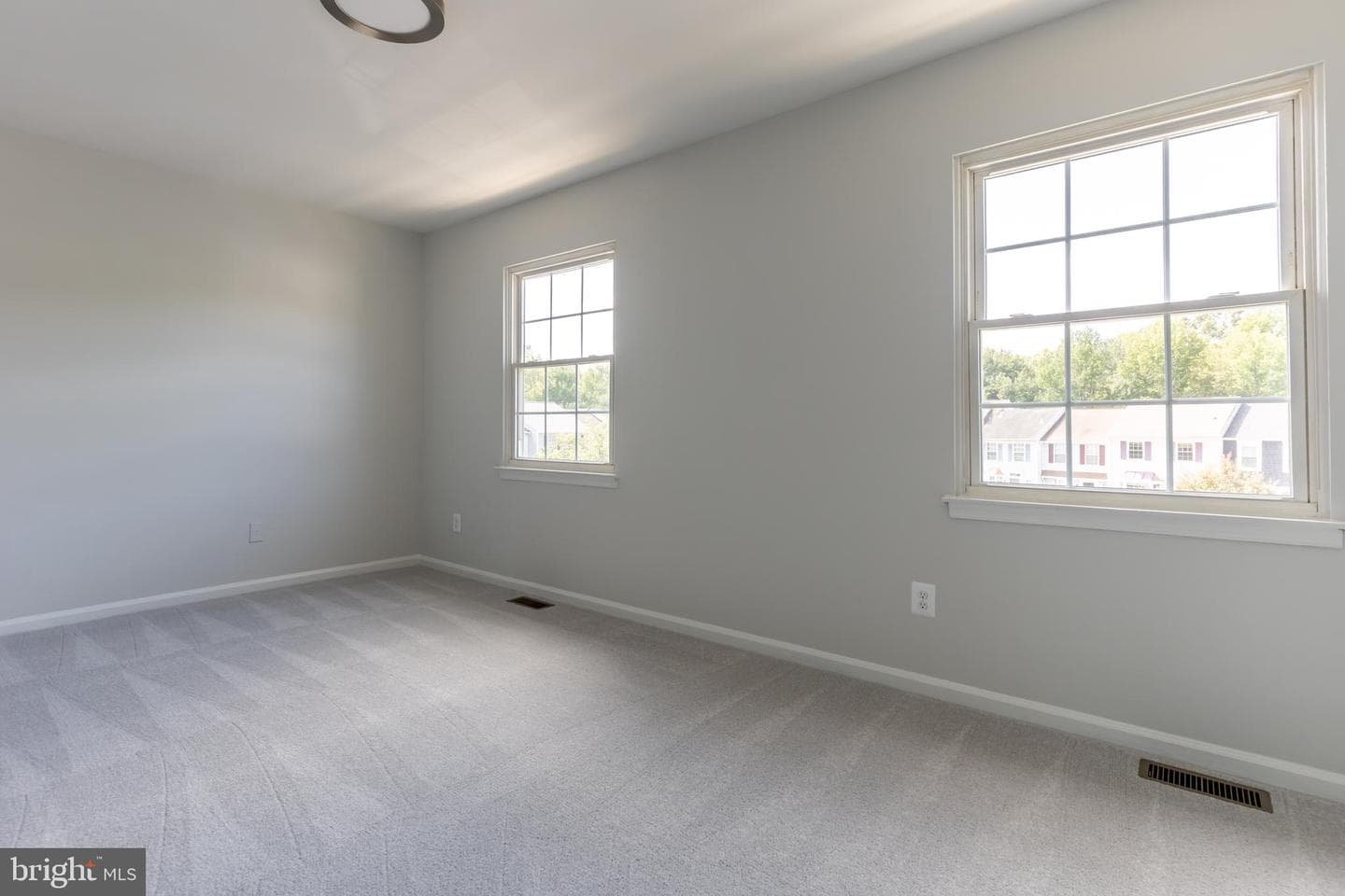 5505 Woodlawn Manor Court photo 21