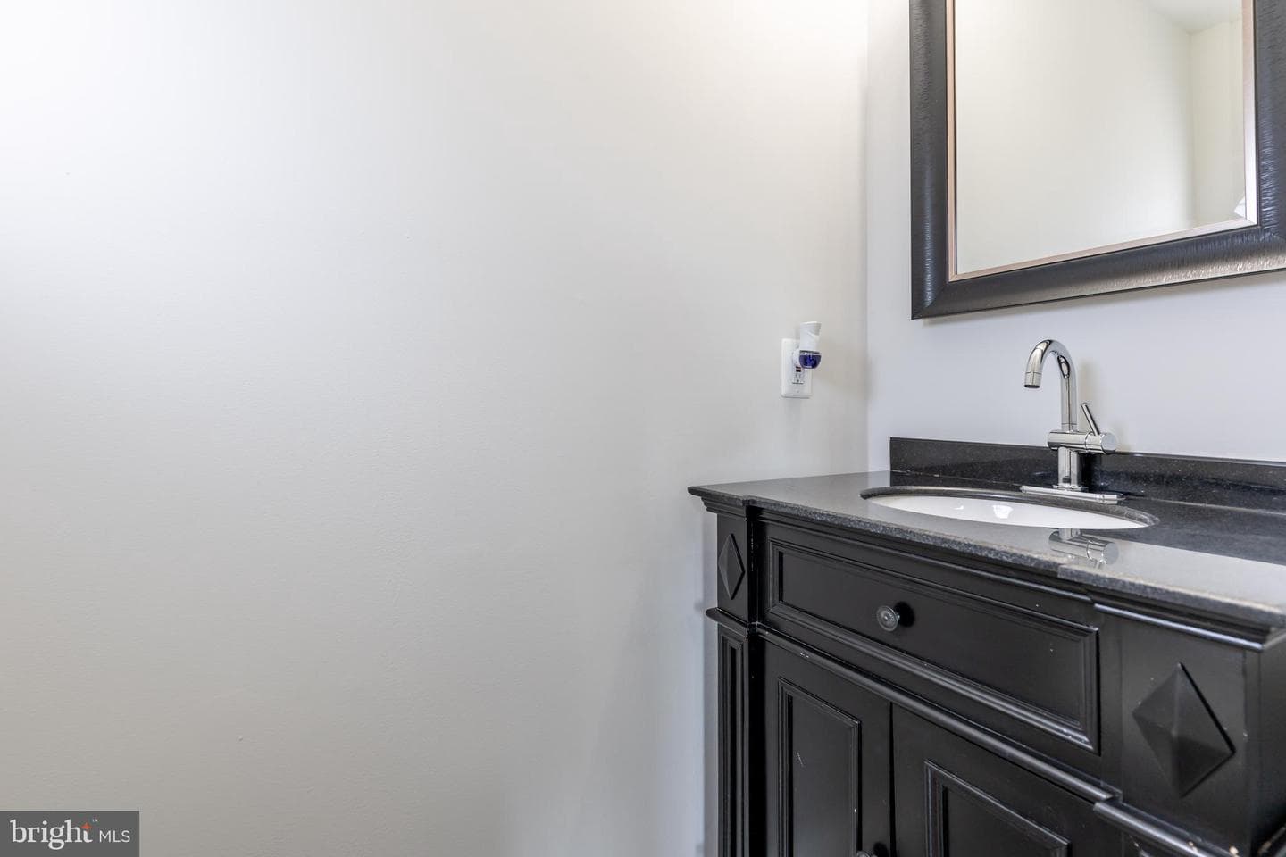 5505 Woodlawn Manor Court photo 4