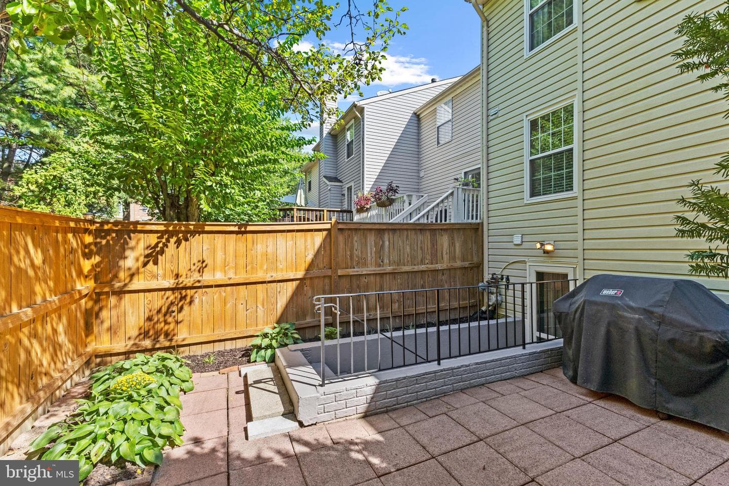 6822 Ericka Avenue photo 32