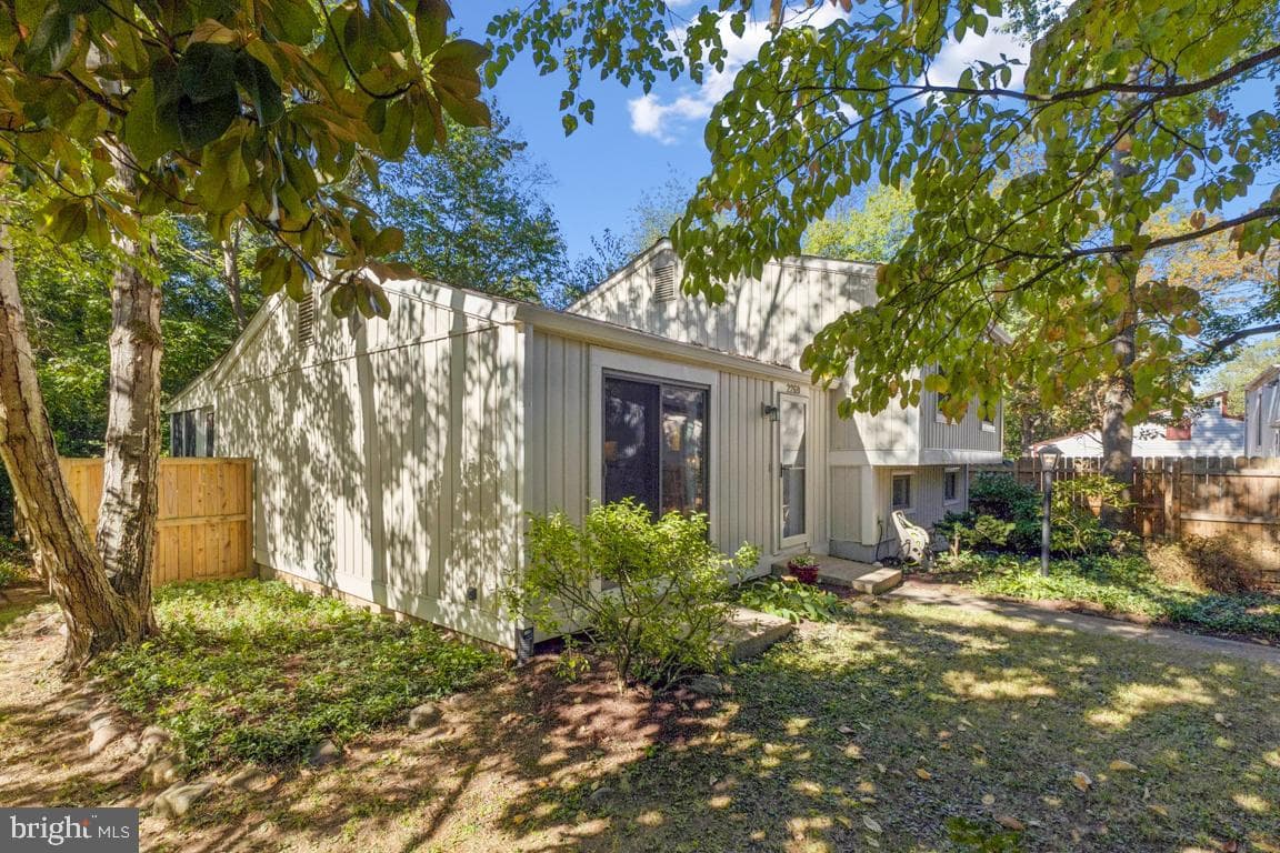 2269 Marginella Drive photo 3