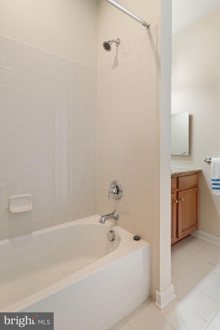 8425 Peace Lily Court #314 photo 25