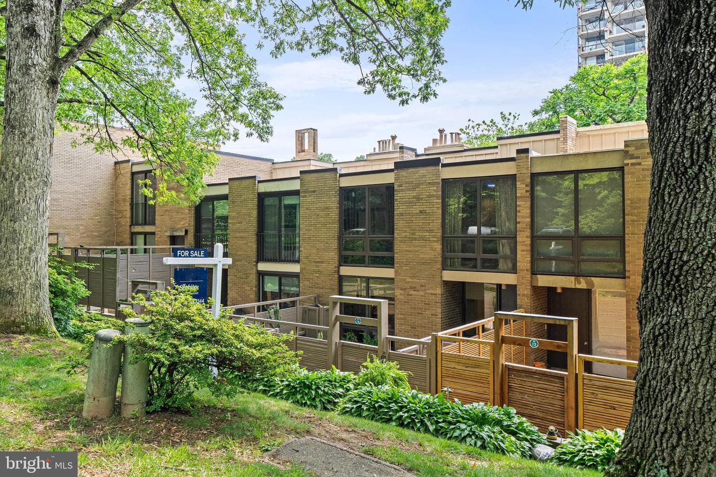 1674 Chimney House Road photo 4