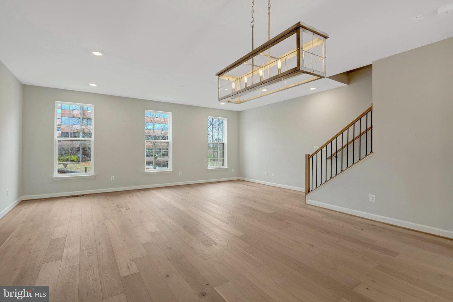 4321 Fountainview Drive photo 9