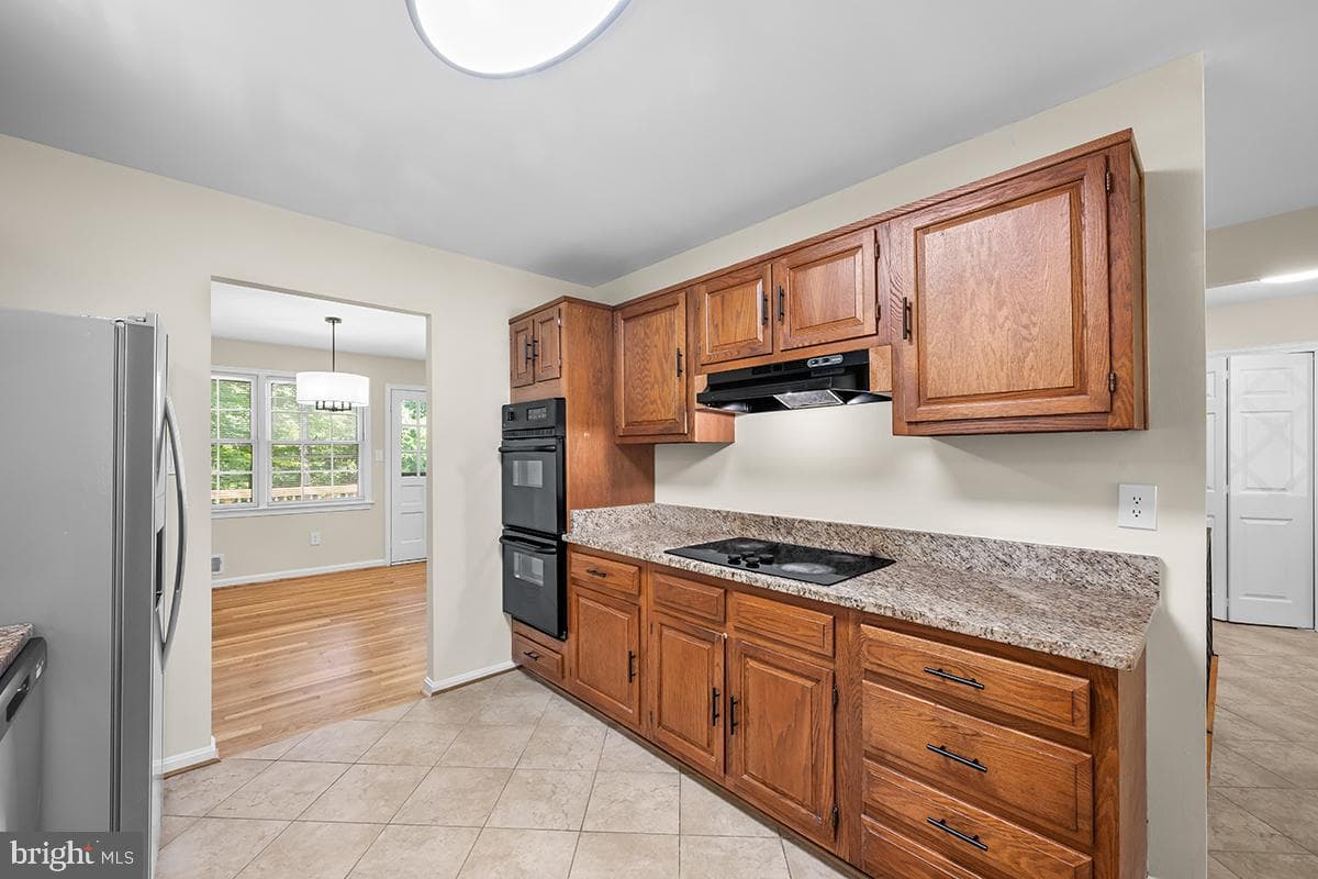 6614 Grey Fox Drive photo 12