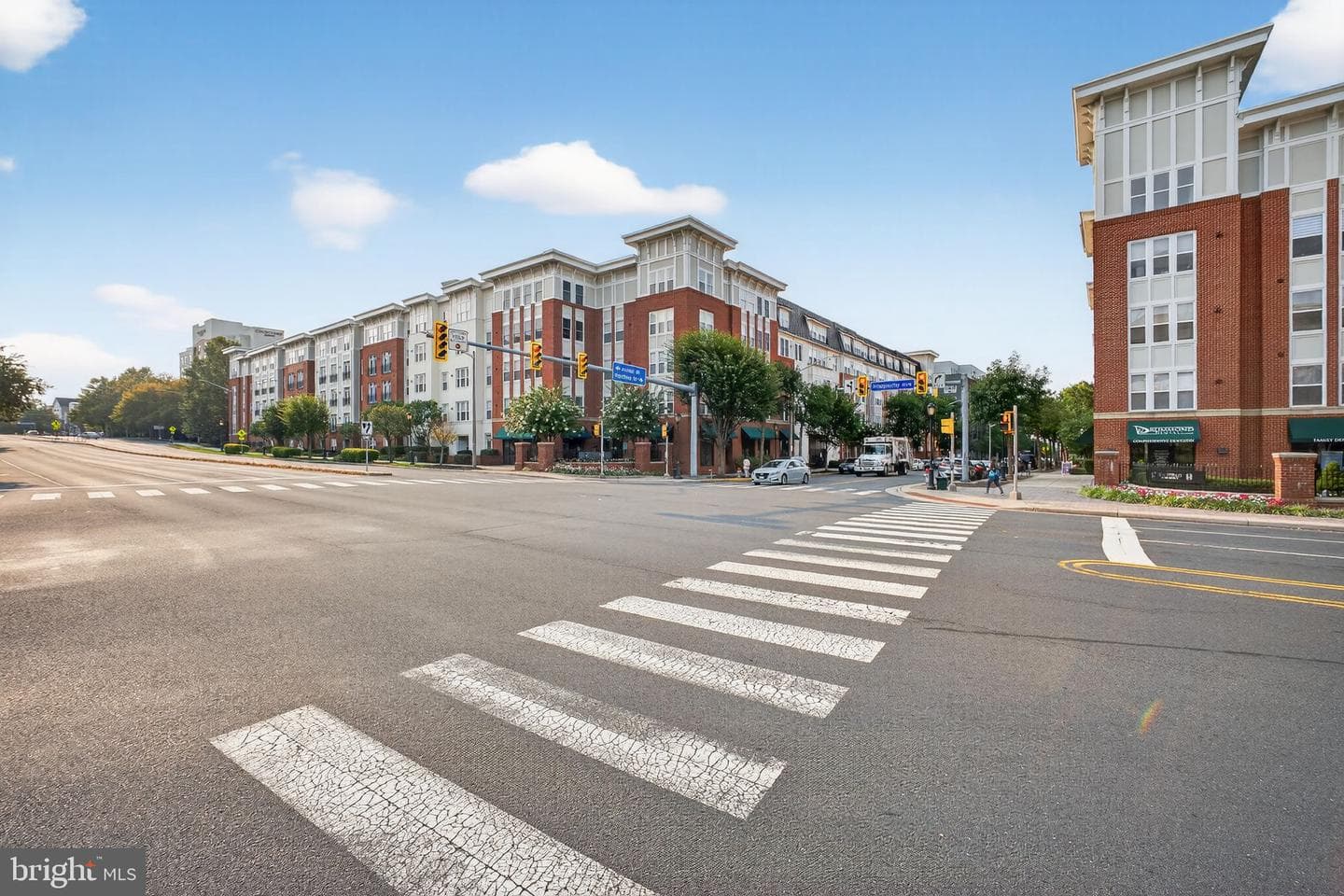 2655 Prosperity Avenue #251 photo 31