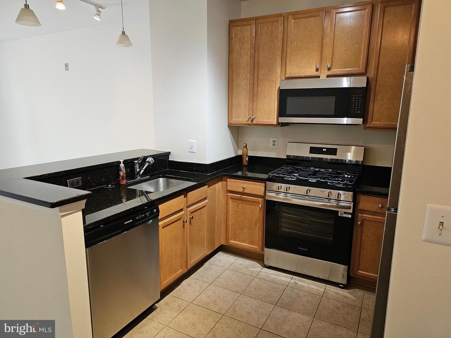 2655 Prosperity Avenue #251 photo 7