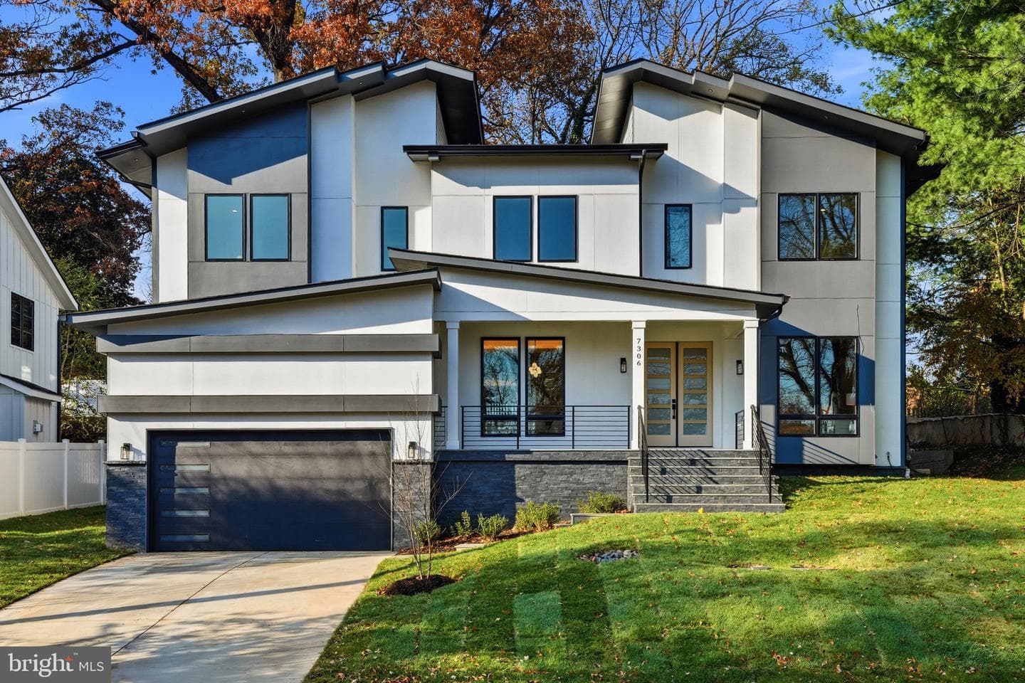 7306 Sportsman Drive photo 4