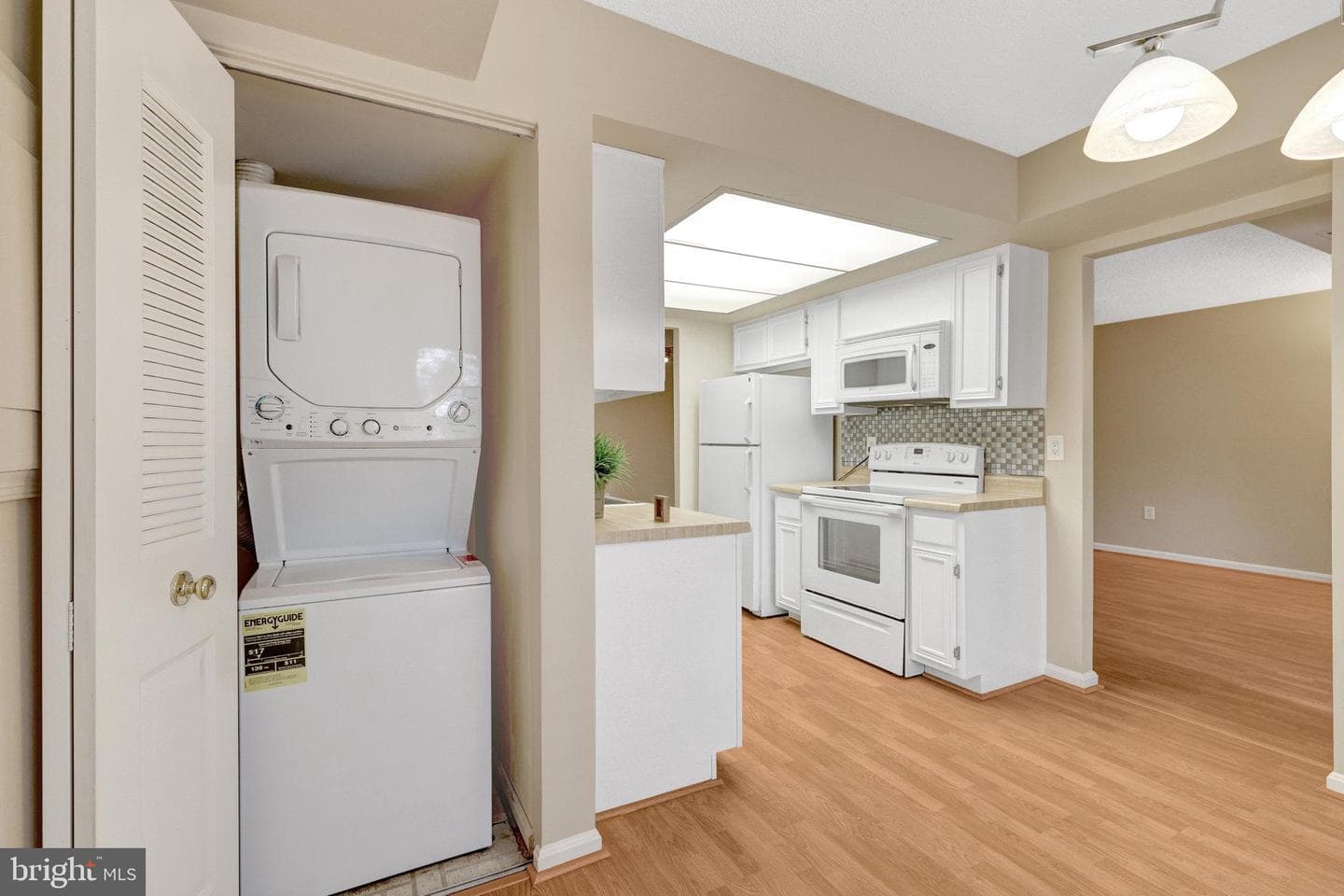10208 Bushman Drive #422 photo 11