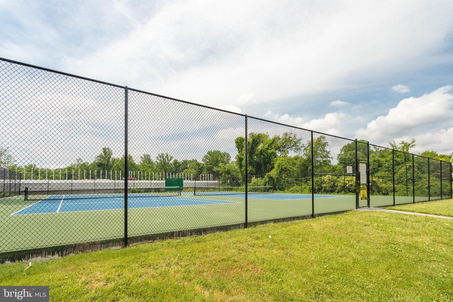 10208 Bushman Drive #422 photo 26