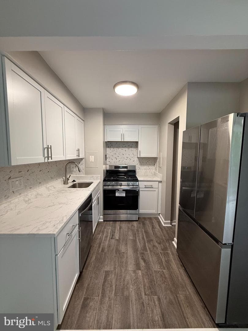 4360 Ivymount Court #28 photo 5